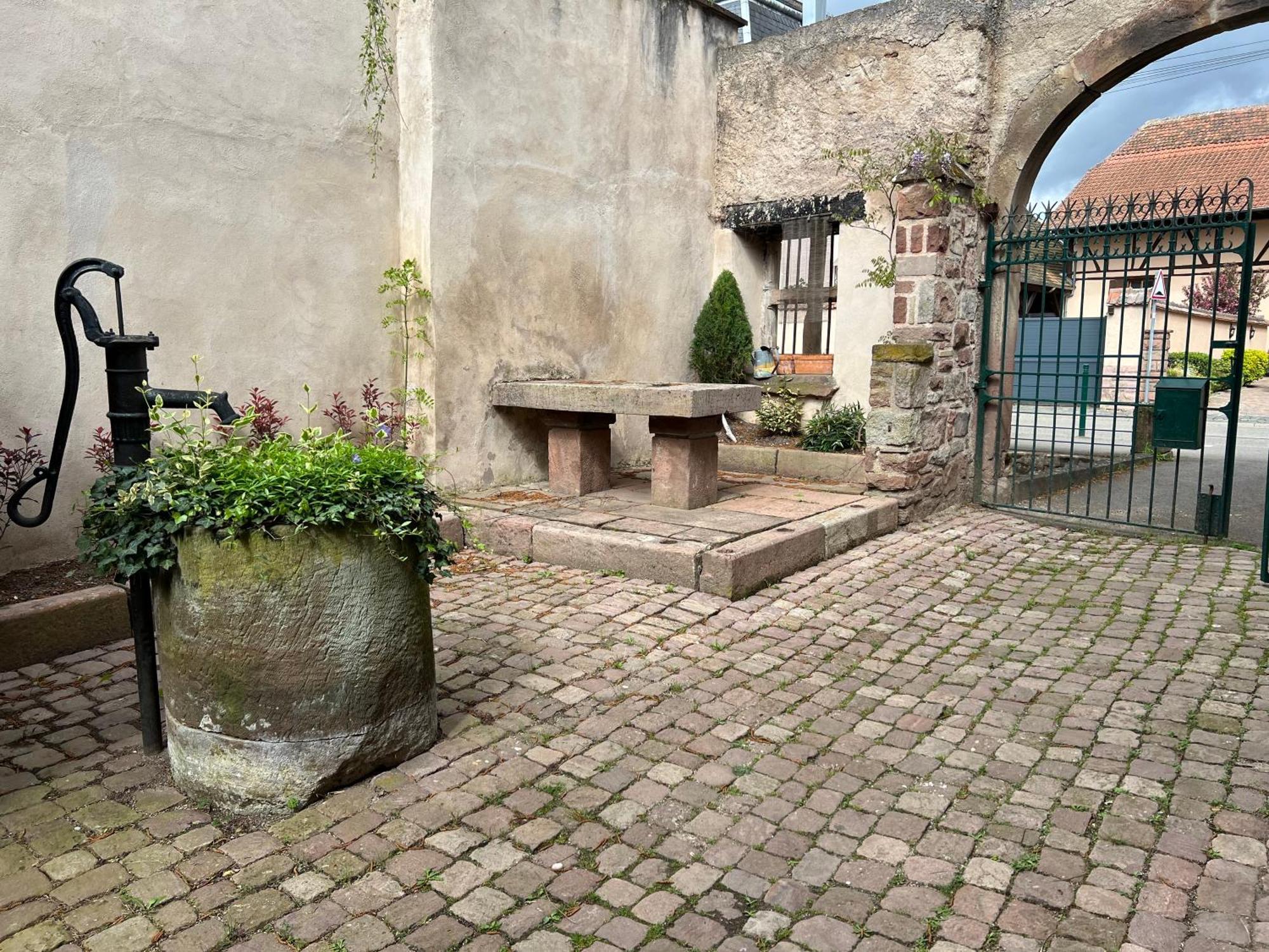 Gite Du Brocanteur Scherwiller Exteriör bild